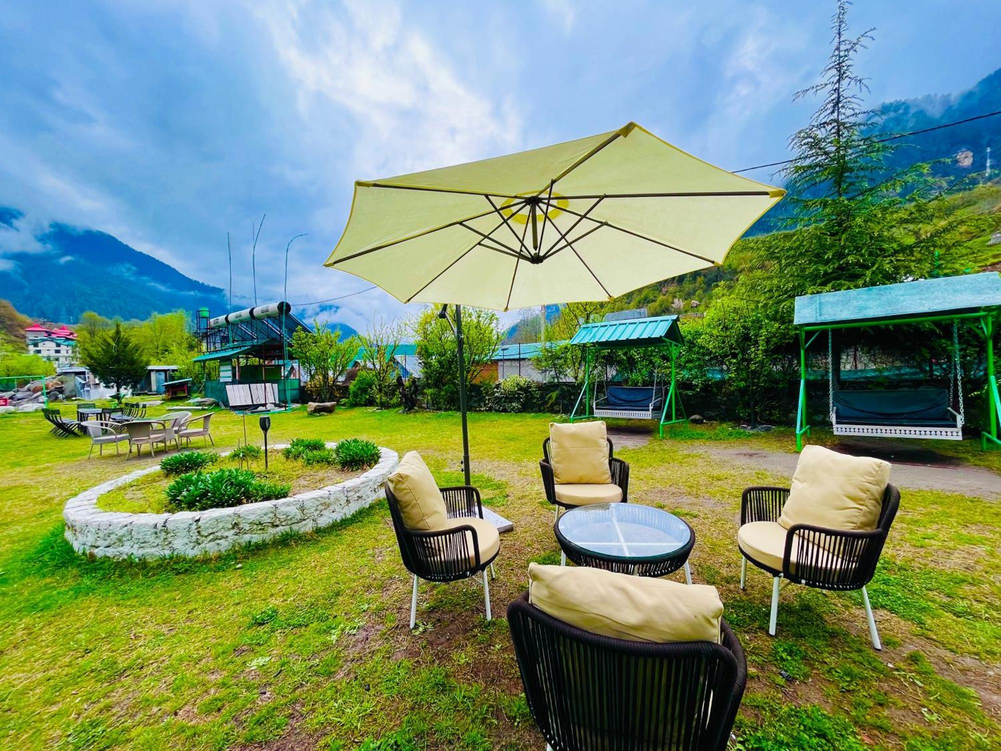 Himalayan Riverside Resort, Manali エクステリア 写真