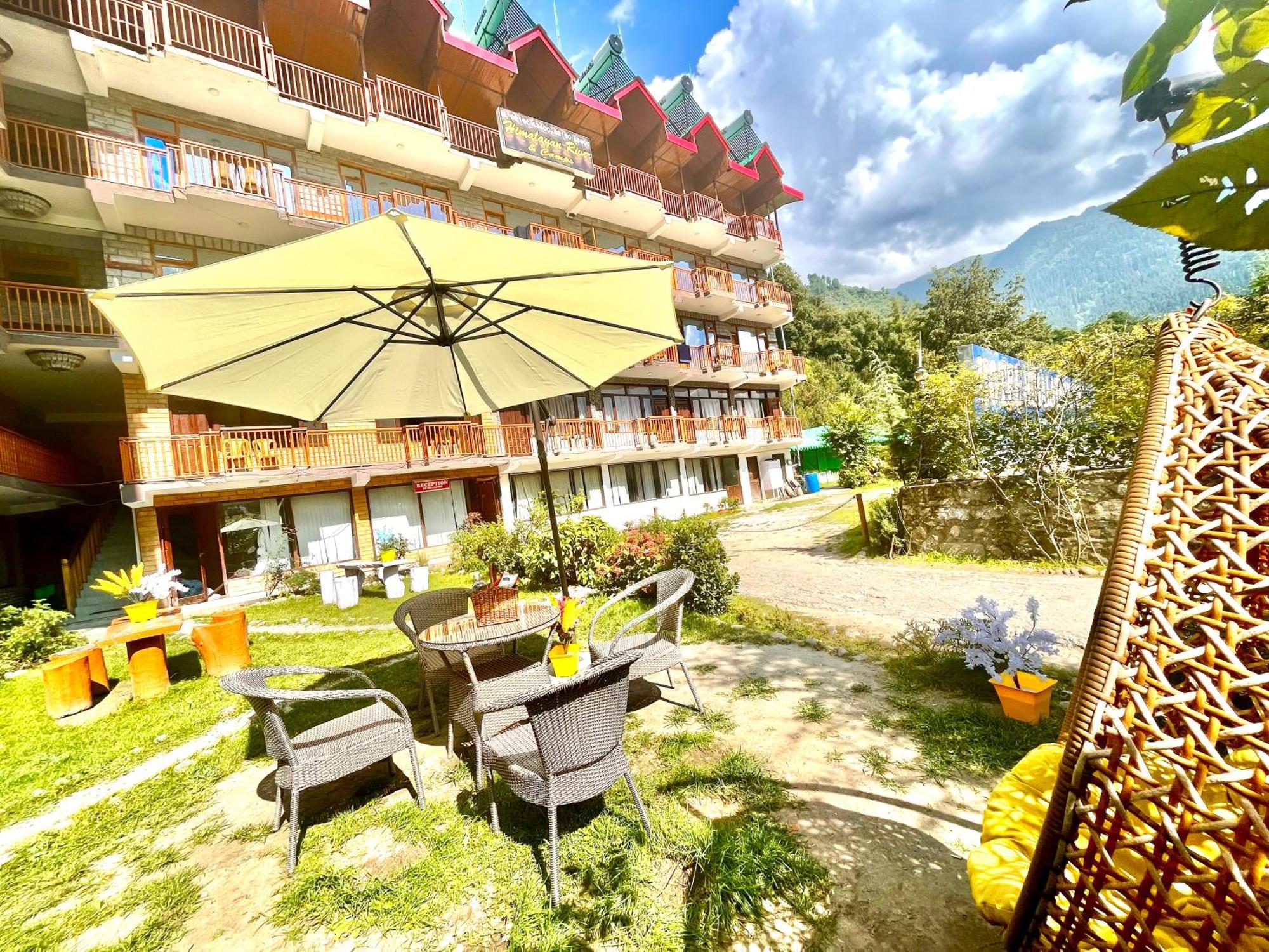 Himalayan Riverside Resort, Manali エクステリア 写真