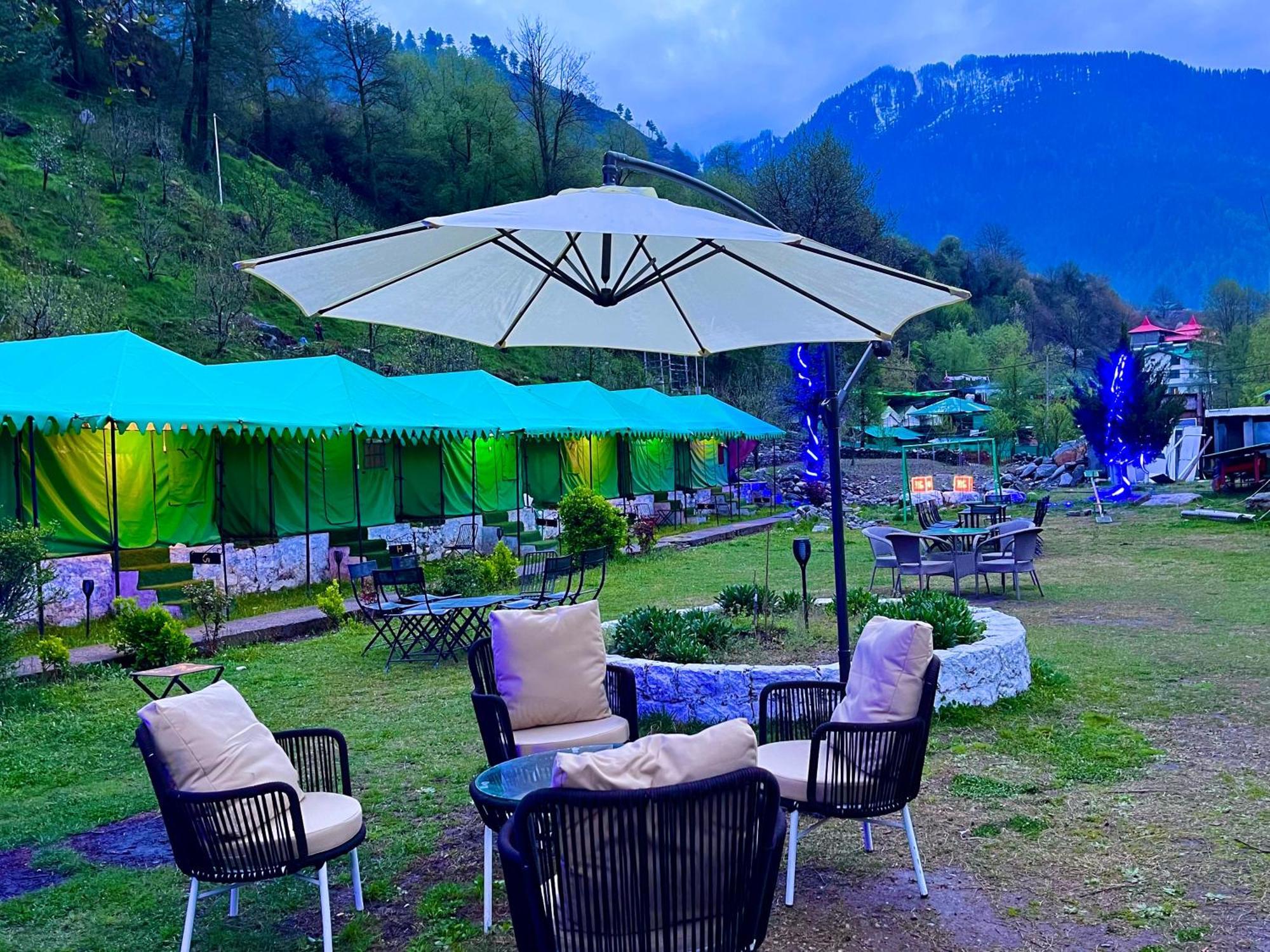 Himalayan Riverside Resort, Manali エクステリア 写真